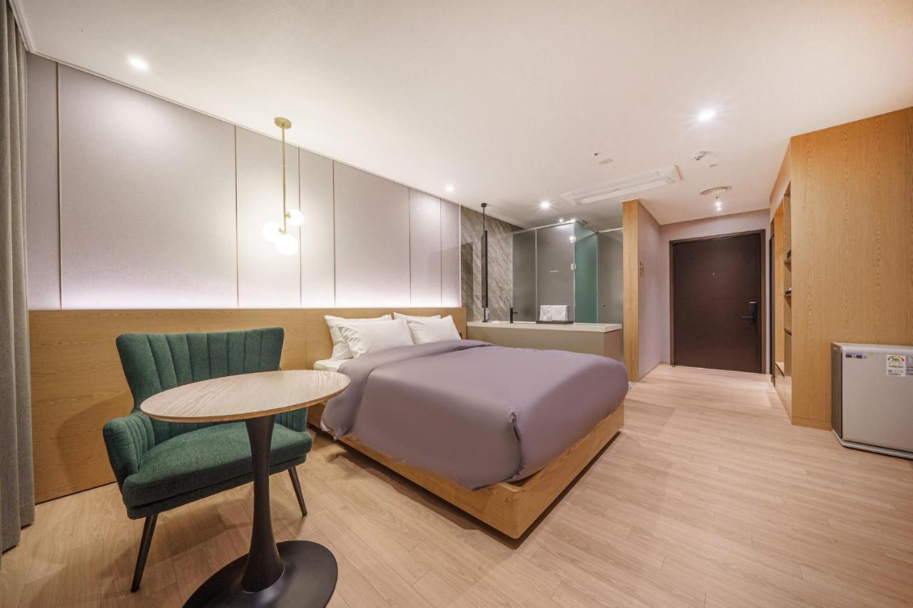 Act Hotel แทกู ภายนอก รูปภาพ